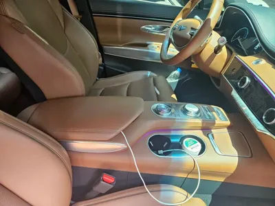 Genesis GV70 · 2021 год
