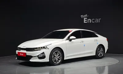 Kia K5 · 2023 год