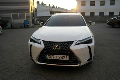 Lexus UX 2025, 26930 км, за 41900000 KRW
