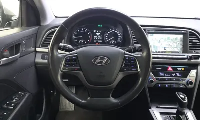 Hyundai Avante 2018, 61358 км, за 10800000 KRW - фото 12