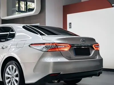 Toyota Camry 2018, 100000 км, за 73800 CNY - фото 8