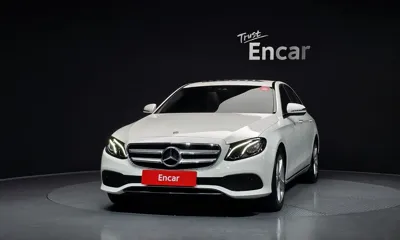 Mercedes-Benz E-Class 2018, 53453 км, за 23900000 KRW - фото 3