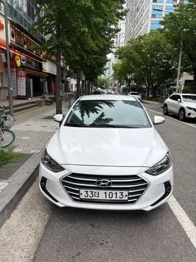 Hyundai Avante · 2017 год