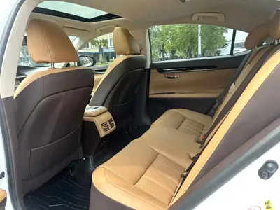 Lexus ES 2017, 87000 км, за 106800 CNY - фото 5