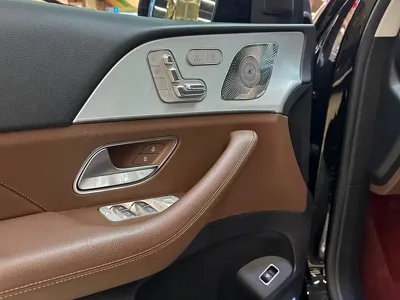 Mercedes-Benz GLS 2024, 40000 км, за 638800 CNY - фото 12