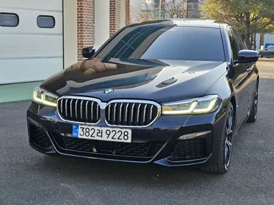 BMW 5-Series 2022, 53680 км, за 42990000 KRW