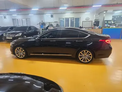 Genesis G80 2018, 175288 км, за 14590000 KRW