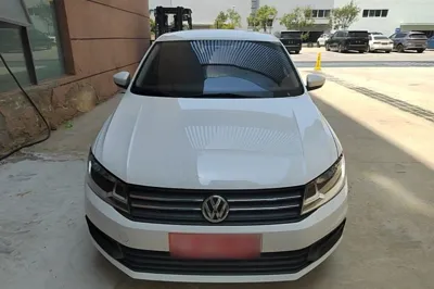 Volkswagen Santana 2021, 53800 км, за 44315.96 CNY