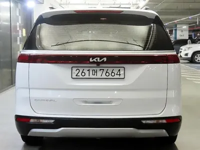 Kia Canival 2022, 81646 км, за 15466.27 USD