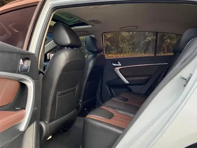 Geely Emgrand 2017, 55000 км, за 22799 CNY - фото 5