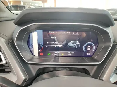 Audi Q4 e-tron 2026, 100 км, за 160000 CNY - фото 12