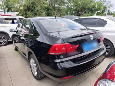 Volkswagen Santana 2017, 139900 км, за 22100 CNY - фото 5