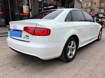 Audi A4L 2013, 120000 км, за 35500 CNY