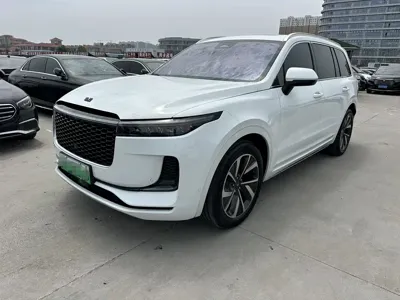 Li Auto Li ONE 2022, 90000 км, за 119800 CNY - фото 1