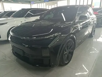 Li Auto Li L7 · 2024 год