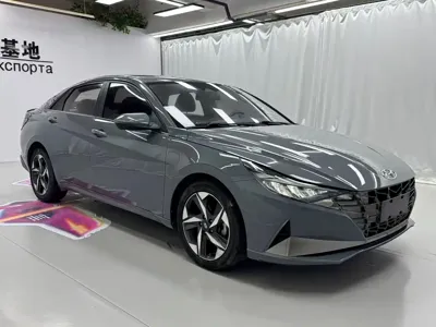 Hyundai Elantra 2022, 32000 км, за 102800 CNY