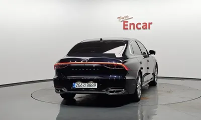 Hyundai Grandeur 2021, 113881 км, за 23400000 KRW