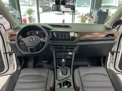 Volkswagen Tharu 2023, 41000 км, за 135800 CNY - фото 8