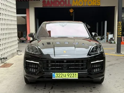 Porsche Cayenne · 2025 год