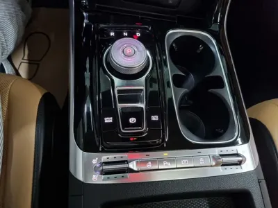 Kia Canival 2023, 24000 км, за 30500000 KRW - фото 9