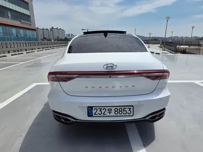 Hyundai Grandeur 2020, 107851 км, за 21990000 KRW