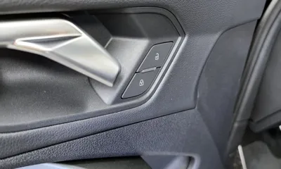 Audi Q3 2025, 3484 км, за 44800000 KRW - фото 26