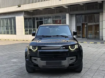 Land Rover Defender 2021, 54000 км, за 478000 CNY