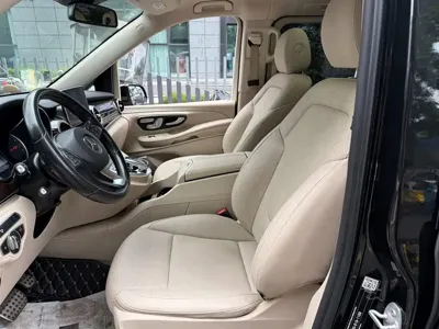Mercedes-Benz V-Class 2018, 131000 км, за 159800 CNY - фото 8