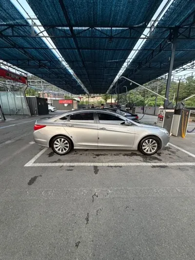 Hyundai Sonata 2014, 133296 км, за 4500000 KRW - фото 4