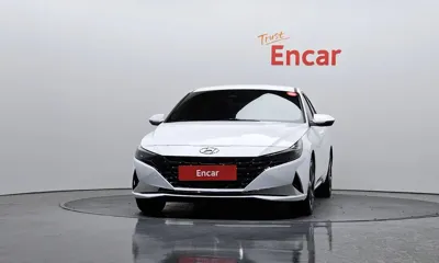 Hyundai Avante 2021, 61865 км, за 20200000 KRW