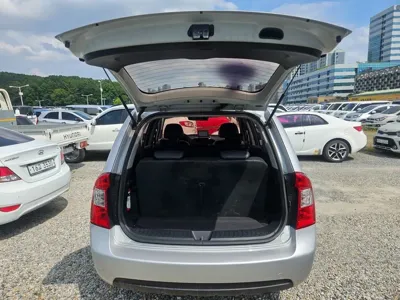 Kia Carens 2010, 163076 км, за 3300000 KRW - фото 15
