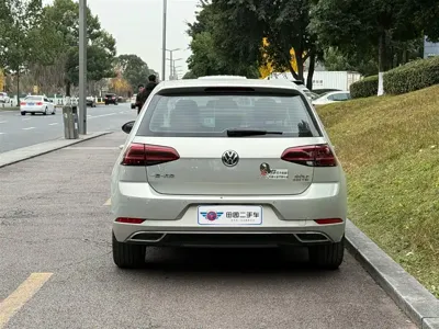 Volkswagen Golf 2018, 78000 км, за 53800 CNY - фото 5