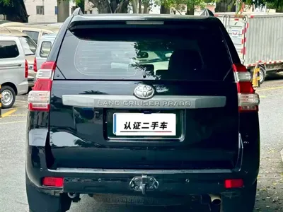 Toyota Prado 2017, 70000 км, за 181800 CNY