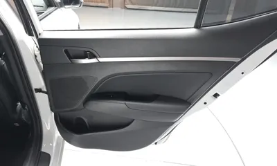 Hyundai Avante 2016, 111354 км, за 7800000 KRW - фото 25