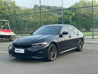 BMW 3 Series · 2022 год