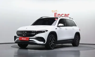 Mercedes-Benz EQB · 2022 год