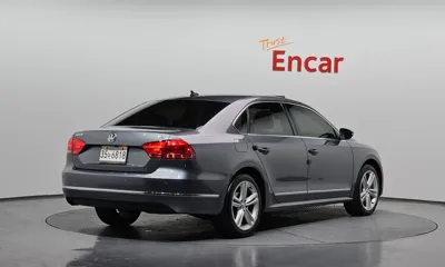 Volkswagen Passat 2013, 137431 км, за 4500000 KRW