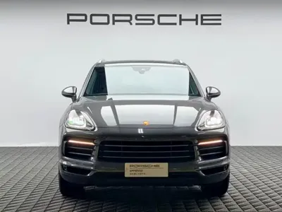 Porsche Cayenne 2020, 40000 км, за 375000 CNY
