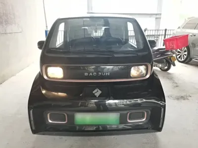 Baojun KiWi EV 2022, 86900 км, за 30800 CNY