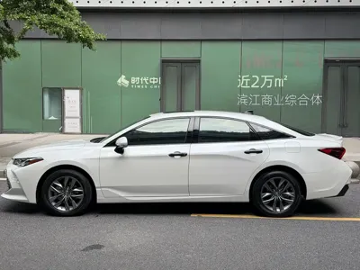 Toyota Avalon 2022, 45000 км, за 106800 CNY - фото 8