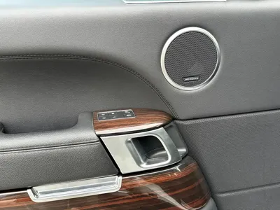 Land Rover Range Rover 2017, 110000 км, за 419799 CNY - фото 9