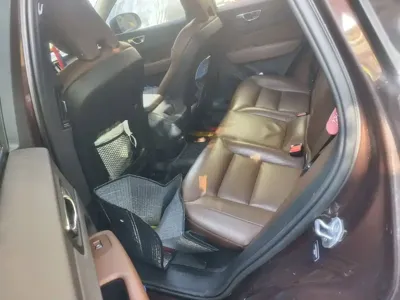 Volvo XC60 2019, 62800 км, за 95500 CNY - фото 14