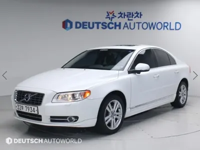 Volvo S80 · 2013 год