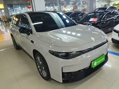 Leapmotor Leapmotor C10 2025, 30400 км, за 98800 CNY