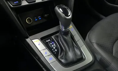 Hyundai Avante 2019, 55881 км, за 10500000 KRW - фото 9