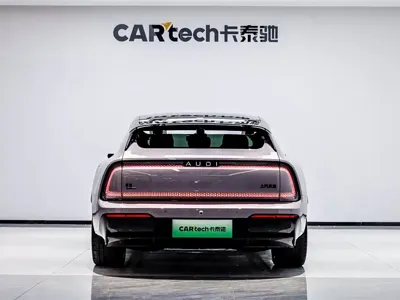 奥迪AUDI 奥迪E5 Sportback 2025, 8800 км, за 252000 CNY - фото 5