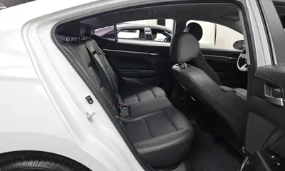 Hyundai Avante 2019, 46825 км, за 13500000 KRW - фото 12
