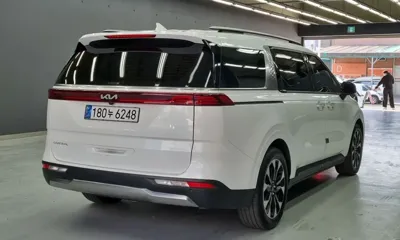 Kia Canival 2023, 64910 км, за 31700000 KRW