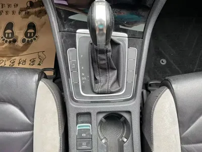 Volkswagen Golf 2017, 100000 км, за 50800 CNY - фото 21