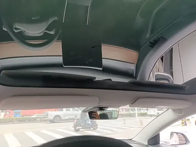 Tesla Model 3 2019, 66300 км, за 113974.75 CNY - фото 21